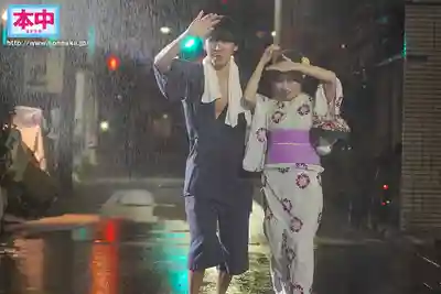 HMN-883 花火大會之夜 一場突如其來的暴雨讓一切失控 和青梅竹馬的同班同學衝進情侶旅館相部屋避雨中出 ~ 鈴之家鈴的劇照10