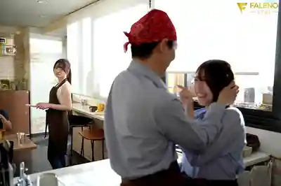 FNS-234 小惡魔咖啡店美人的兼職NTR密著乳首攻勢 橫刀奪走已婚店長 ~ 甘夏唯的劇照6
