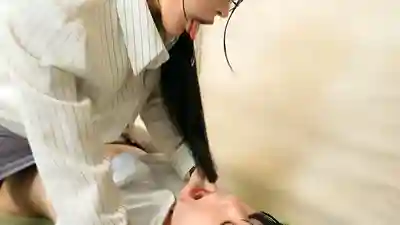 FTKD-036 高嶺之花女教師 其實是調教肉棒成癮的變態騷女！喜歡密著低語羞辱享受男人的反應 把雞巴榨乾不斷連射數盡情玩弄 ~ 胡桃櫻花的劇照11