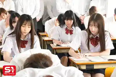 SNOS-326 7月28日是顏射之日 戰鬥吧100發！ ~ 白上咲花 新木希空的劇照10