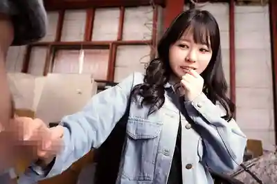 KTRA-792 超淫素人！啪啪做愛精選合集 4小時 ~ 柏木小夏 优梨舞奈 今西日名子 绫濑心 白瀬ゆきほ的劇照10