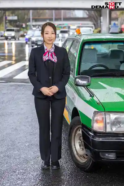 SDNM-556 SNS總粉絲9萬人的人妻計程車女司機 45歲AV DEBUT 待客溫柔有禮卻超愛粗暴不倫砲的劇照15