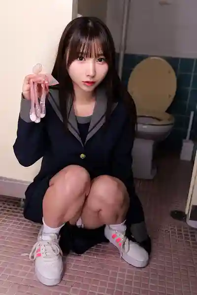 DSAM-008 請多給我零用錢和精液 超愛吞精的爸活少女的劇照10