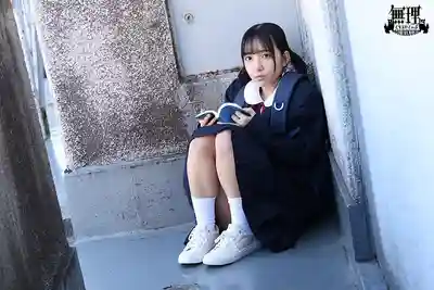 MURIKURI-014 連日生吞精液洗腦 精飲深喉強行灌入精液味道後自己笑著大量吞精的無垢少女的劇照15
