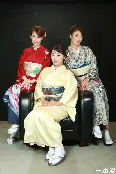1PON-042916_289 昭和風美熟女雲集大亂交會 ~ 朝桐光 小早川怜子 村上涼子的劇照7