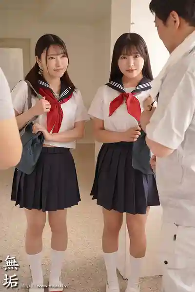 MUDR-391 二人花火 女學生們的色色打工 巨乳制服美少女的初體驗竟是和猥瑣校工大叔們的中出6P亂交 ~ 姬咲华 沙月芽衣的劇照6