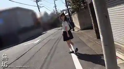 MUDR-394 性慾爆棚的超騷制服美少女大汗淋漓貪婪吞噬男人的絕倫性交 ~ 青葉春的劇照16