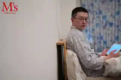 MVSD-693 被住隔壁的老公死對頭上司用絕倫肉棒每天幹到高潮失控的無性社宅人妻 ~ 莲实克蕾儿的劇照3