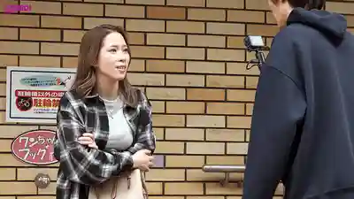 HAWA-384 結婚19年的平凡主婦 年紀越大心越冷…好想再體驗一次十幾歲時光是接吻就小鹿亂撞的火熱做愛 和一日限定男友初次也是最後一次的不倫中出的劇照17