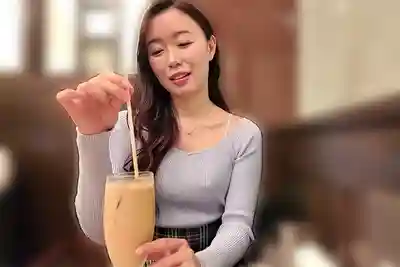 ARSO-26209 舞動人妻~名媛俱樂部 209的劇照16