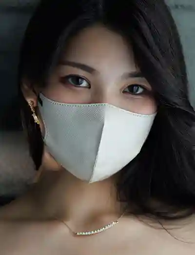 JUR-839 曾讓萬千觀眾為之著迷的前藝能人 34歲AV解禁 Megaton級K罩杯混血藝人不露臉出道 ~ 羽田海羅的劇照1