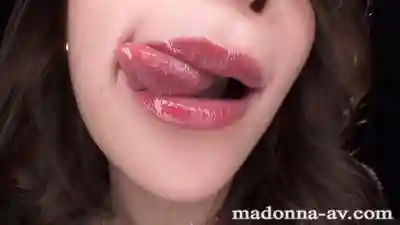 ACHJ-088 頂著天使臉蛋卻下品地吞噬M男 發情期的肉感痴女 ~ 桃园怜奈的劇照17