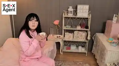 AGAV-179 溺愛到犯傻的老爸家庭錄影 請AV男優幫乖乖女做花嫁修業with近親相姦 ~ 賀川かのこ的劇照17