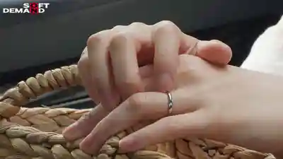 SDNM-560 36歲 最終章 一直自卑的大聲浪叫要盡情釋放 想體驗人生最爽的一次 在森林小木屋裡被幹到絕叫中出 ~ 有澤まゆか的劇照13