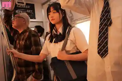 MIDA-764 忘不了被玩弄小穴的快感 淪為電車痴漢肉便器的制服JK被無聲暴操反覆失禁的羞恥高潮 ~ 井上桃的劇照3