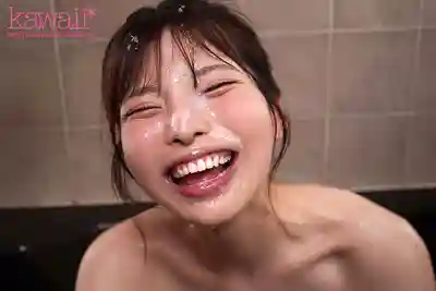 CAWB-028 被社團渣男們隨便輪了還笑得出來到底是什麼心態…我珍愛的純情女友嗨到爆參加約砲社團亂交 ~ 本間亞紗美的劇照1