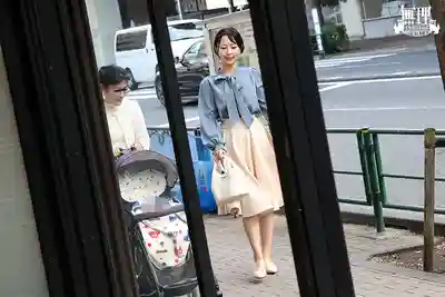 MURIKURI-016 他人肉棒刺激生殖本能 陰道痙攣高潮的妊活人妻被連續播種中出受孕 真實無套出軌 ~ 那賀崎雪音的劇照15
