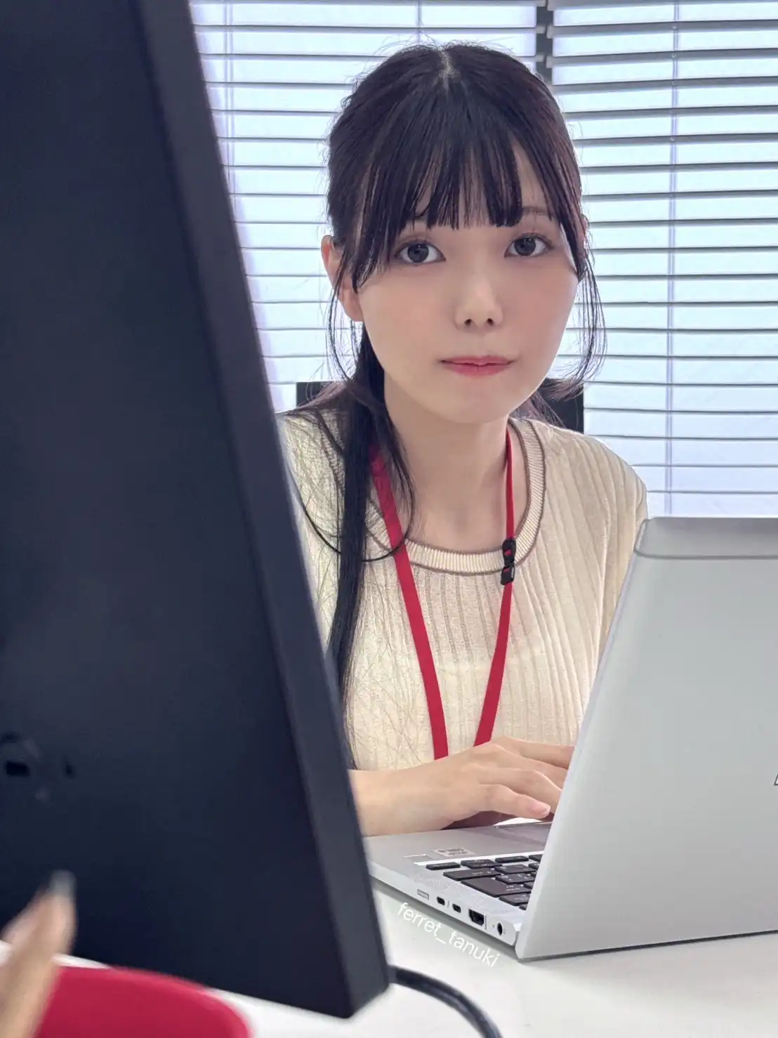 松永明里第100張寫真