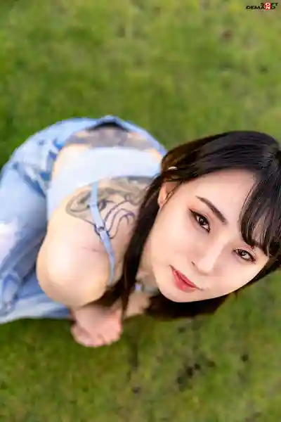 SDAM-106 為了5歲的女兒甘願全脫！平時在洗衣店打工、背上刺滿黑灰刺青的辣媽AV出演 人生初溫泉【震撼4K畫質】的劇照19