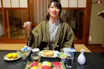 SDAM-106 為了5歲的女兒甘願全脫！平時在洗衣店打工、背上刺滿黑灰刺青的辣媽AV出演 人生初溫泉【震撼4K畫質】的劇照16
