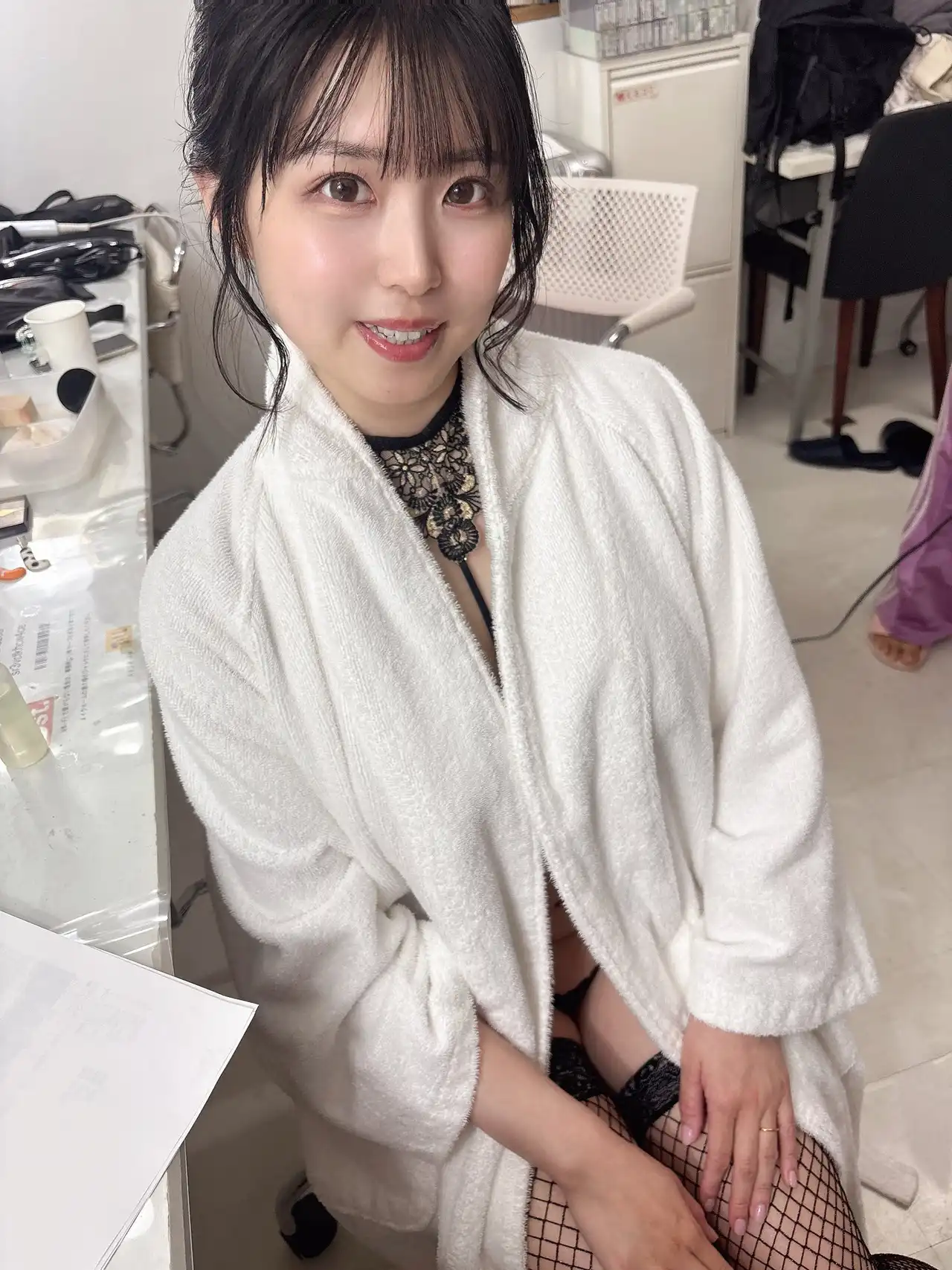 里美百音第58張寫真