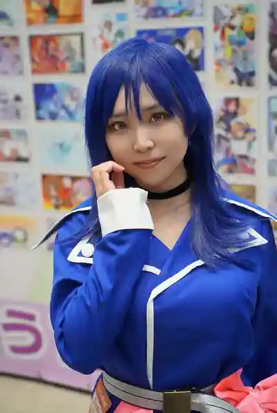 里美百音第6張寫真