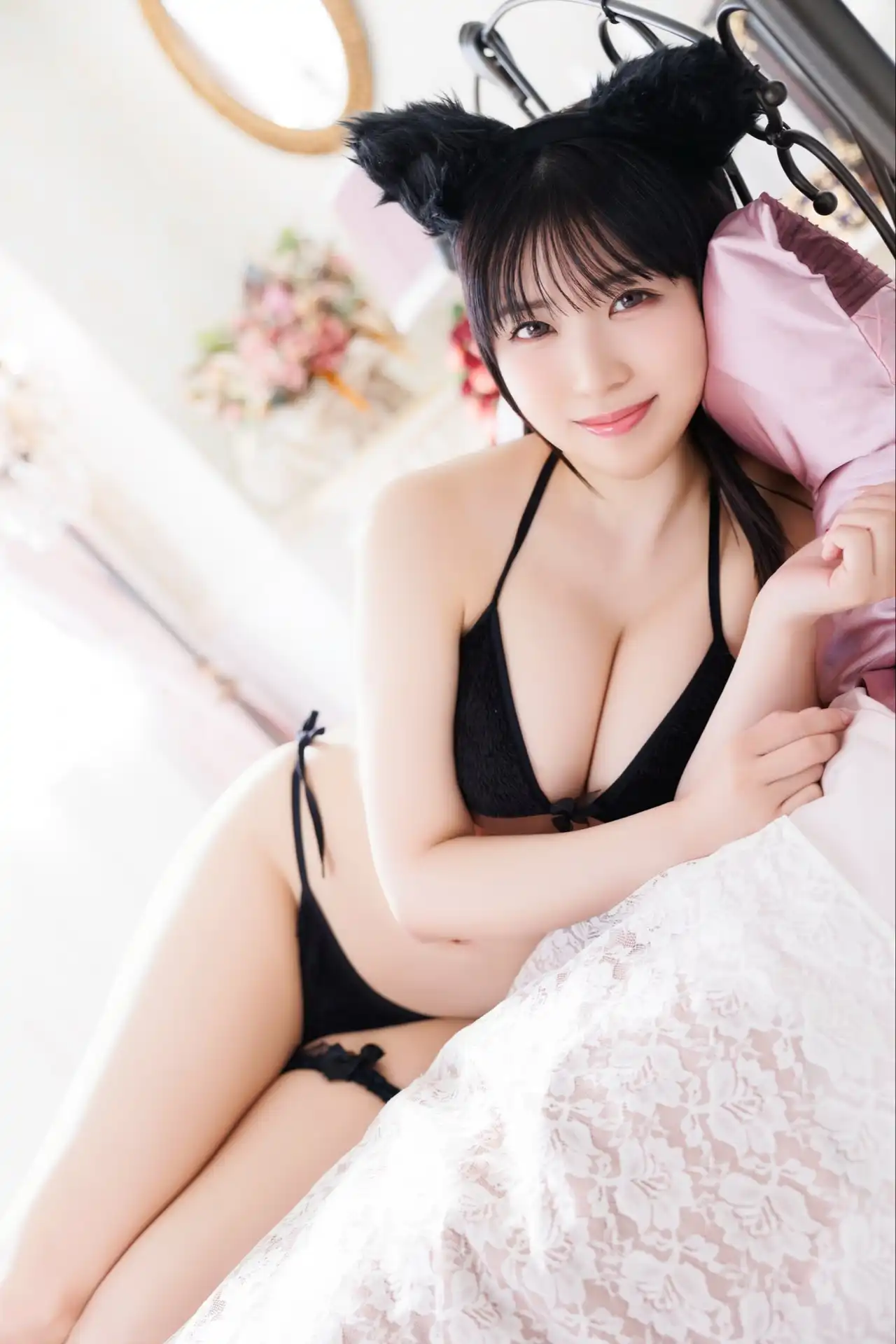里美百音第20張寫真