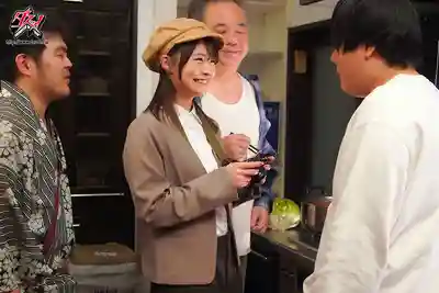 DSOD-090 探訪神秘村落 被中出到懷孕為止的地獄三天 化身神之巫女被灌滿精液的逆流種付儀式 ~ 東條夏的劇照16