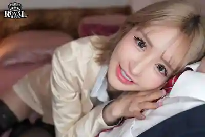 ROYD-348 對宅男超溫柔的爆乳辣妹上司全肯定寵溺 甜蜜侍奉主觀視角打手槍輔助 ~ 百永纱里奈的劇照9