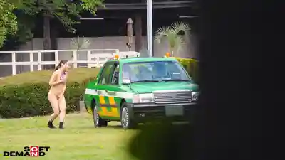 SDNM-563 SNS九萬粉的人妻計程車女司機 45歲最終章 毫不知情的人妻的野戰、露出、7P 羞恥溫泉之旅 ~ 春木蘭子的劇照11