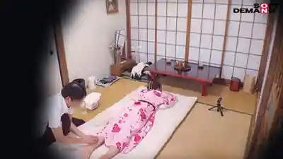 SDNM-563 SNS九萬粉的人妻計程車女司機 45歲最終章 毫不知情的人妻的野戰、露出、7P 羞恥溫泉之旅 ~ 春木蘭子的劇照9