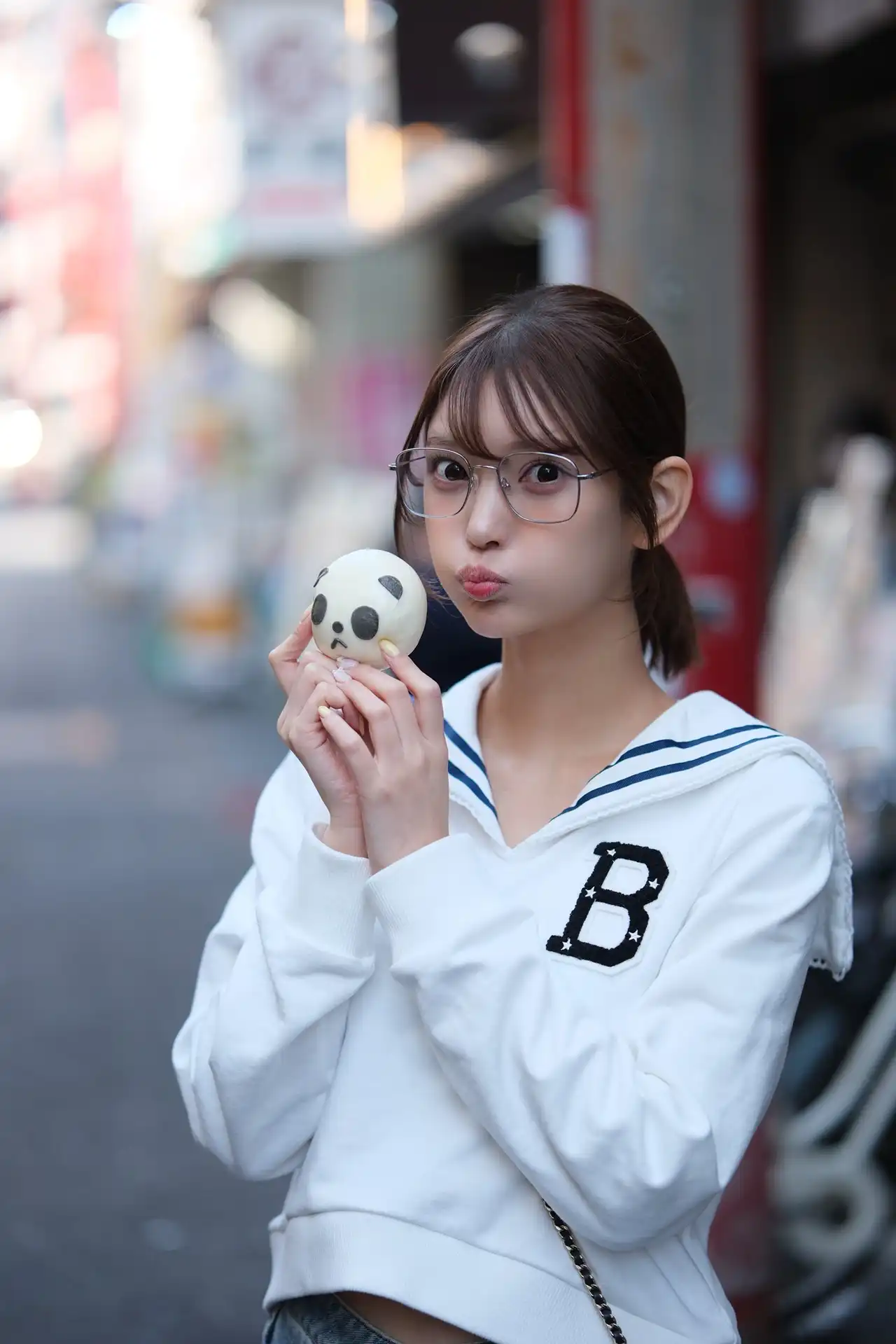 倉木華第270張寫真
