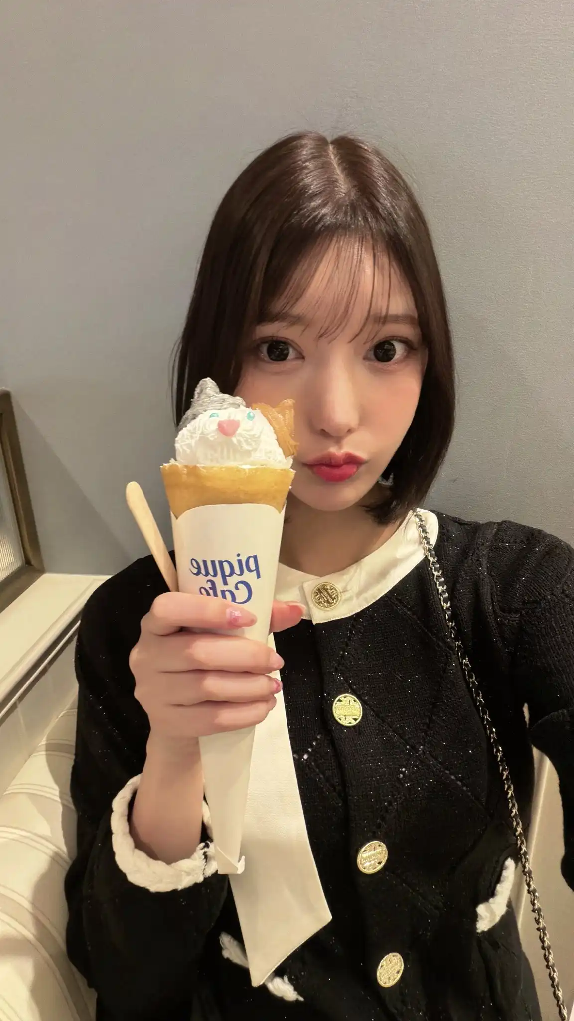 倉木華第251張寫真