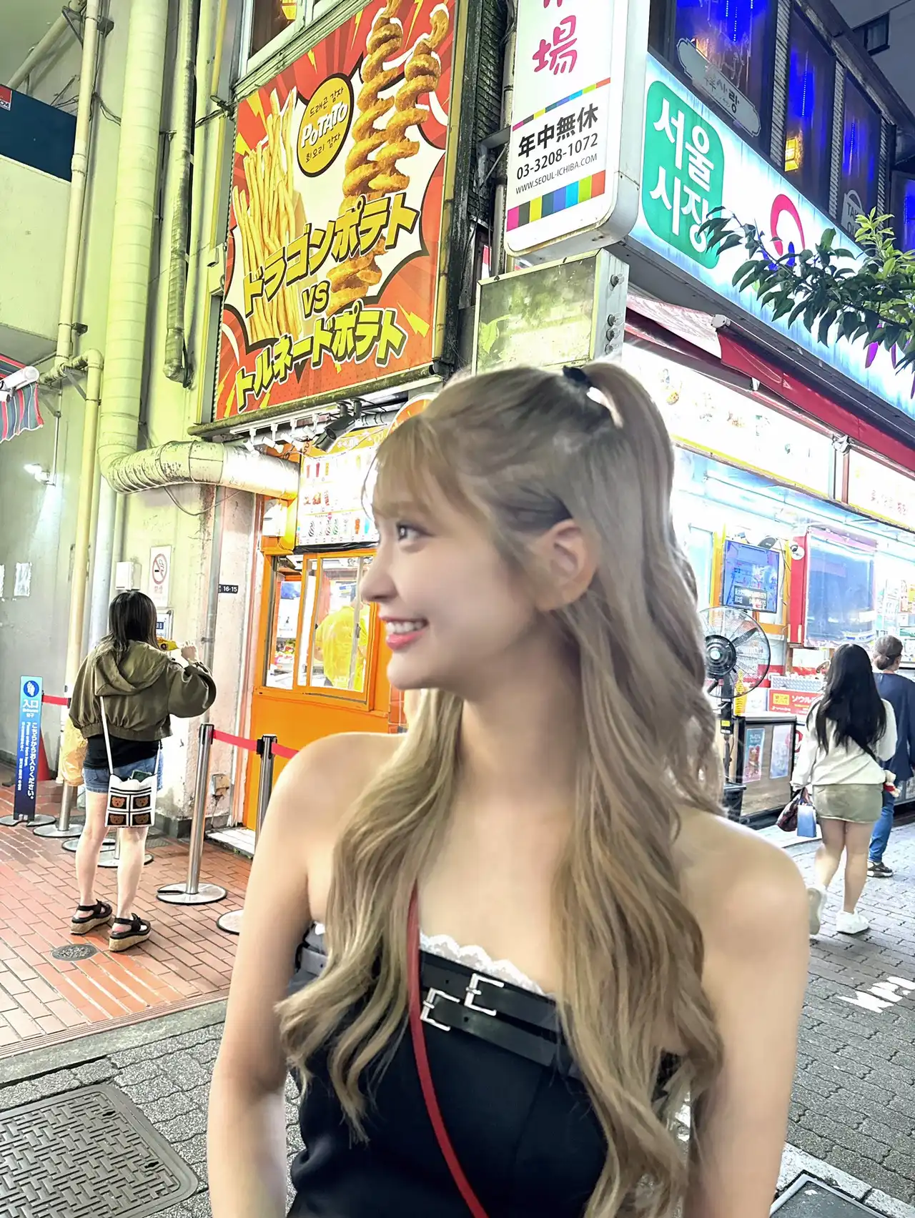 倉木華第87張寫真