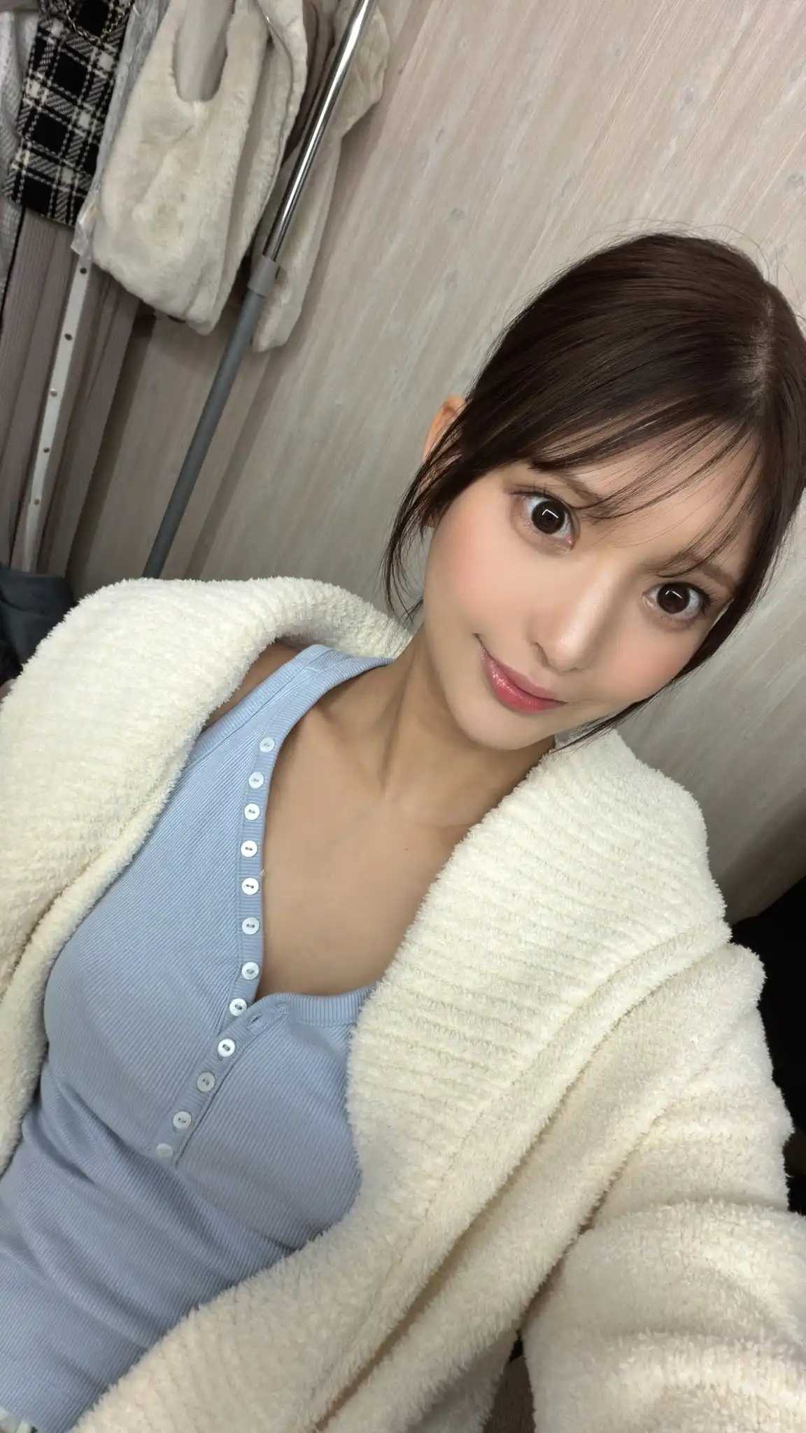 倉木華第262張寫真