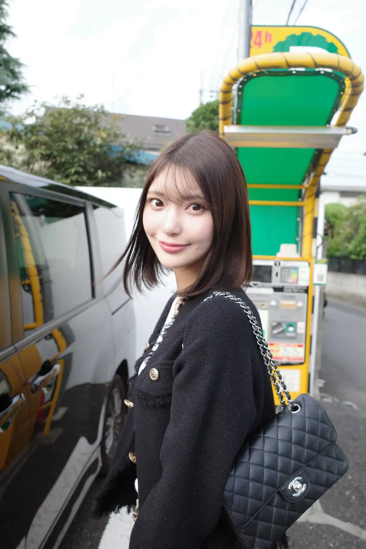 倉木華第211張寫真