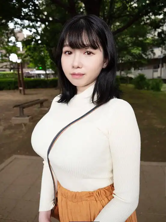 小坂日葵第5張寫真