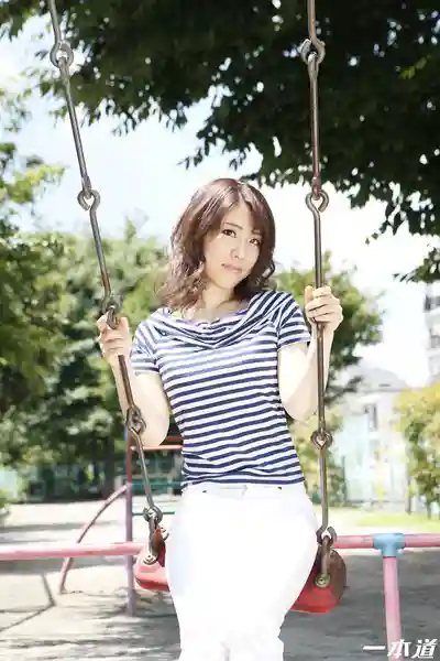 1PON-051216_297 寫真偶像攝影會上的亂交盛宴 ~ 井原のえる的劇照16