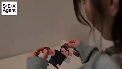 AGAV-181 一夫多妻家庭殺人事件 扭曲的愛釀成的悲劇 從證詞回溯案發前 誰才是說謊的兇手 ~ 月島櫻 春谷美雨的劇照5