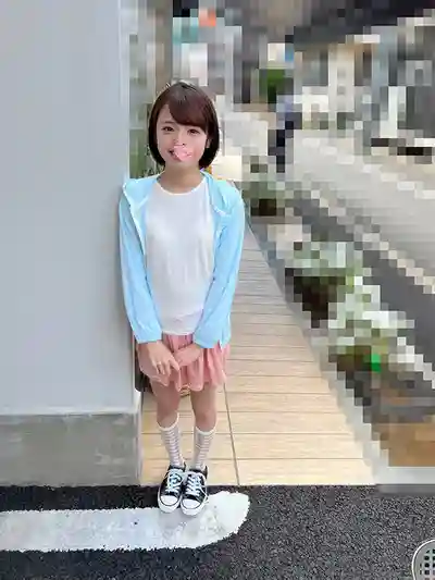 CHIB-006 把兩個白板小不點帶進雜居大樓猥褻 脫下內褲後緊緊閉合的絕美蜜縫暴露出來…忍不住無視她們的哭痛硬生生插入我的巨屌的劇照17
