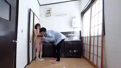 CHIB-006 把兩個白板小不點帶進雜居大樓猥褻 脫下內褲後緊緊閉合的絕美蜜縫暴露出來…忍不住無視她們的哭痛硬生生插入我的巨屌的劇照11