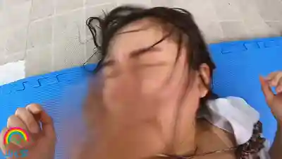 SORA-519 競泳泳裝J系少女遭鬼畜集團水中凌辱輪暴 ~ 佐藤汐的劇照4