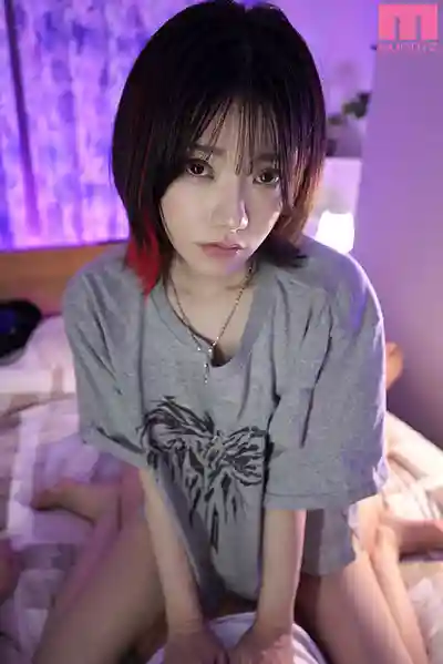 MIMK-288 累計銷量超40萬部 超騷被她上鉤就完蛋 真人版 每次在SNS發布都爆火的色情熱搜實寫化 ~ 宮下玲奈的劇照10