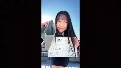 HRSM-162 現脫內褲戀物癖 想弄髒沾滿騷穴味的貼身小內褲 4位賣內褲美少女的劇照12