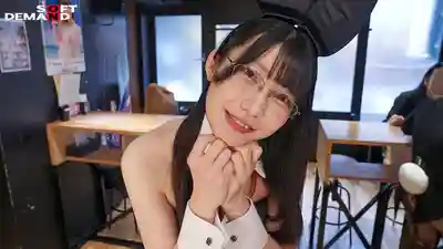 SDJS-381 穿兔女郎裝幫你打手槍的秘書小姐 ~ 守屋芳乃的劇照15