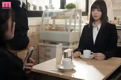 MIDA-805 誰都不能說的女大學生暗黑面 墮入性感SPA的潮吹絕頂全套 ~ 井上桃的劇照12