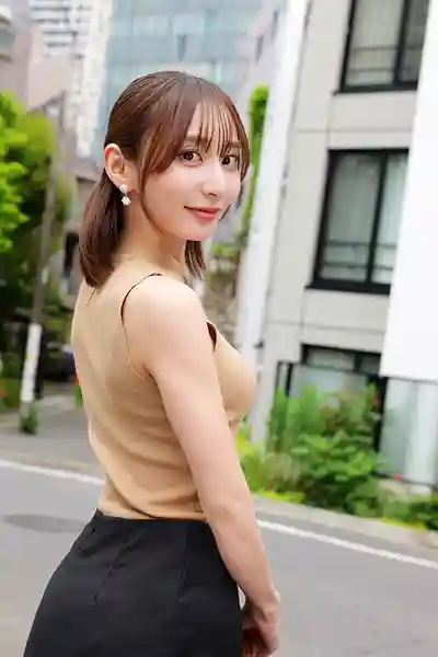 DSAM-016 社長的愛人秘書 有錢沒處花的名媛美女渴望下品性愛 砲友密會自拍的劇照17