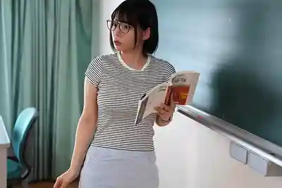 SKTH-008 顔面狂吻 舌頭太敏感了被親一下就高潮的女教師 ~ 九井珠奈緒的劇照17