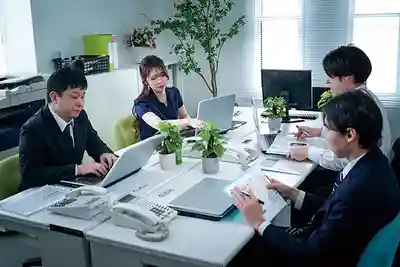 NGOD-359 讓秘書妻懷孕 壓倒性的敗北感…我老婆上班時間被絕倫社長用黑亮粗壯的巨根瘋狂種付中出 ~ 響蓮的劇照17