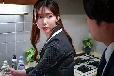 NGOD-359 讓秘書妻懷孕 壓倒性的敗北感…我老婆上班時間被絕倫社長用黑亮粗壯的巨根瘋狂種付中出 ~ 響蓮的劇照11